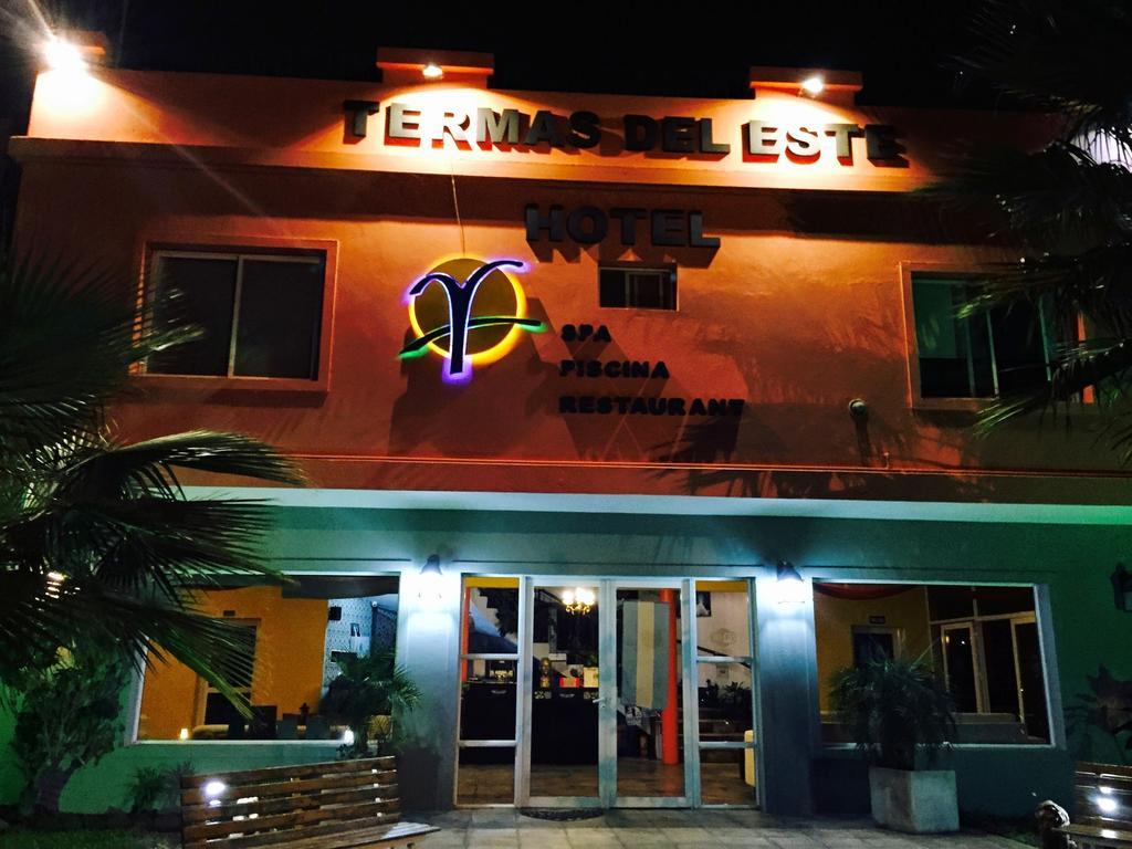 Y Termas Del Hotel Federación